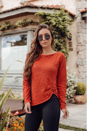 BLUSA ASSIMETRICA LATERAL FRANZIDO- LARANJA BLUSA ASSIMETRICA LATERAL FRANZIDO- LARANJA
